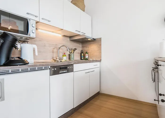 Apartment Ruhiges Und Modernes Zuhause